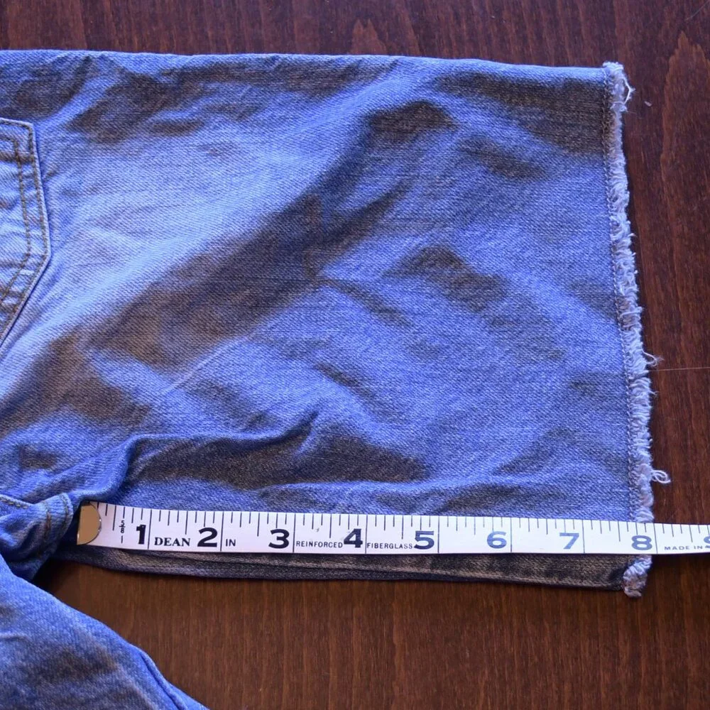 OshKosh B'gosh Distressed Jean Shorts Size 10